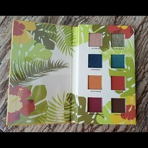 Alamar Eyeshadow Palette - Reina Del Caribe